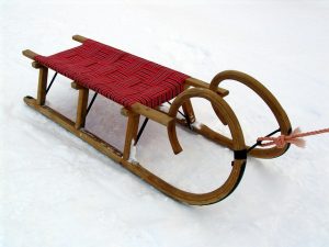 Sáňky, dřevěné, červené